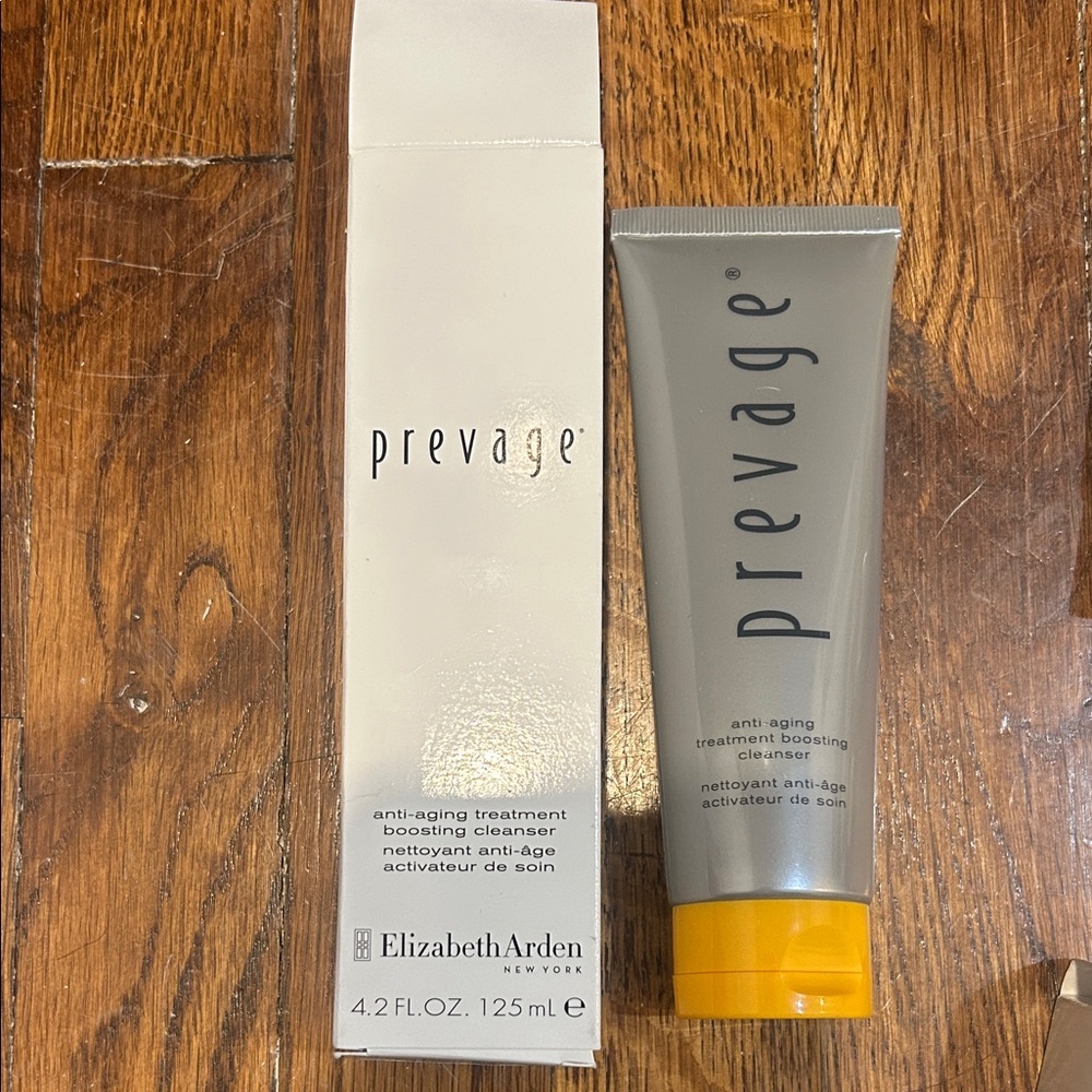 Elizabeth Arden Prevage anti aging treatment boosting cleanser -NEW